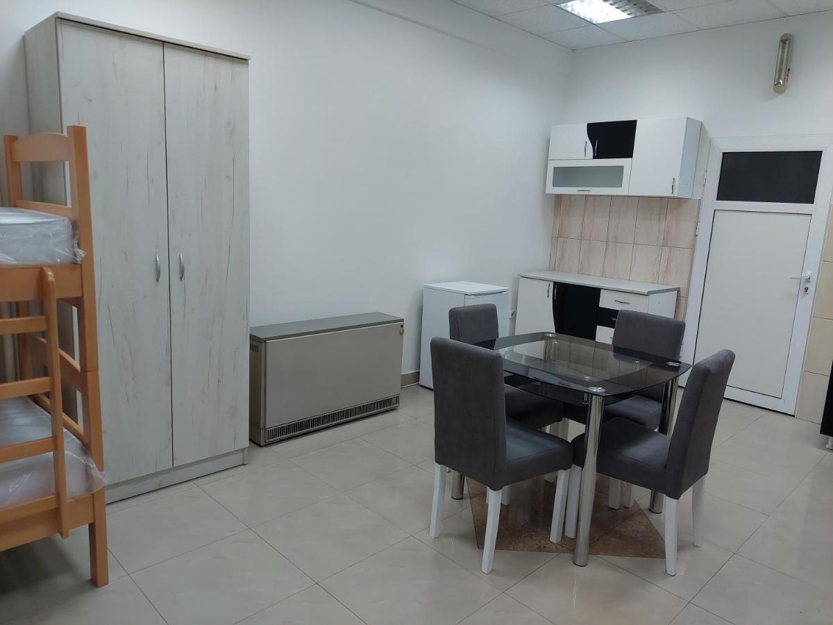 Apartman Aleksic U Samom Centru Grada Knjazevac Exteriör bild